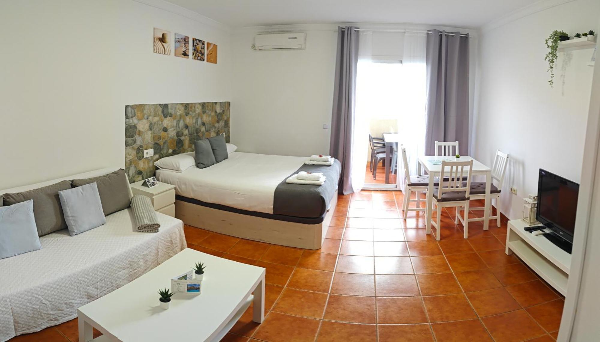Benalbeach Casa Kito Suite 1ª Linea De Playa Benalmádena Exterior photo